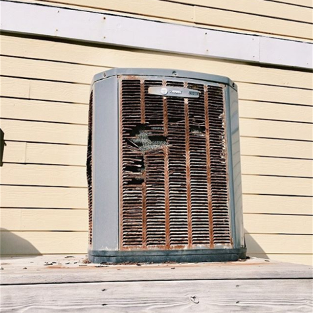 Old Air Conditioning Unit