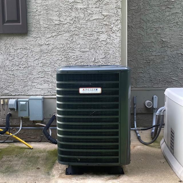 Outdoor AC unit